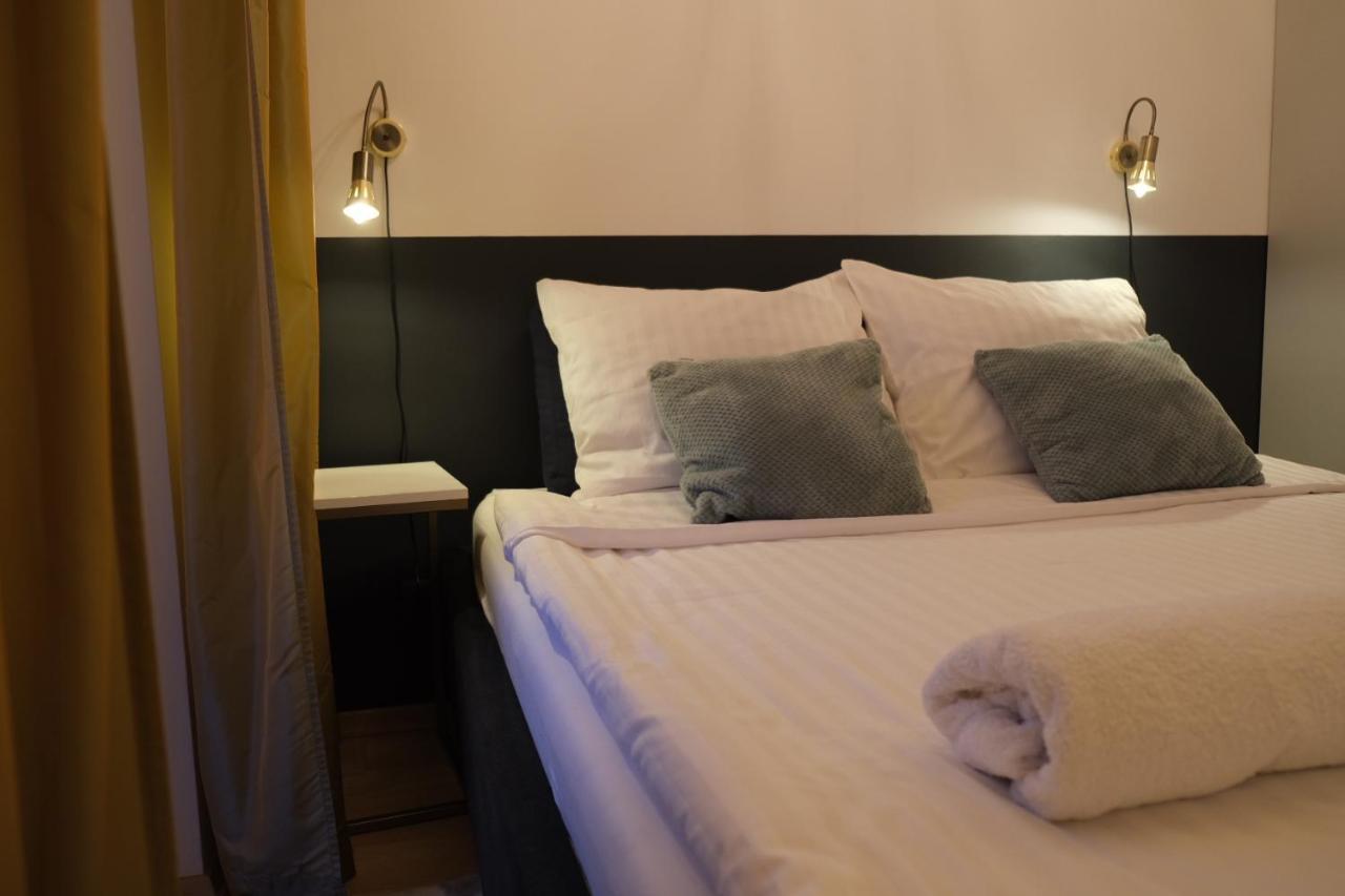 Apartament 9, Z Oddzielna Sypialnia! Warschau Buitenkant foto