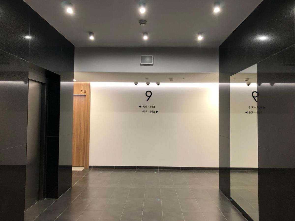 Apartament 9, Z Oddzielna Sypialnia! Warschau Buitenkant foto